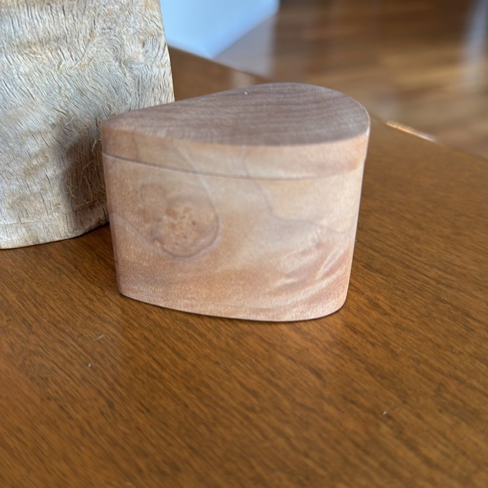 Two tiered artist’s wooden boxes - Picture 3 of 11